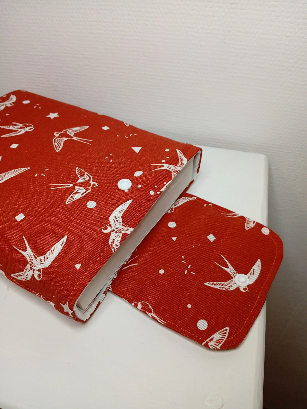 Pochette à livre hirondelle Les créations de Vanou