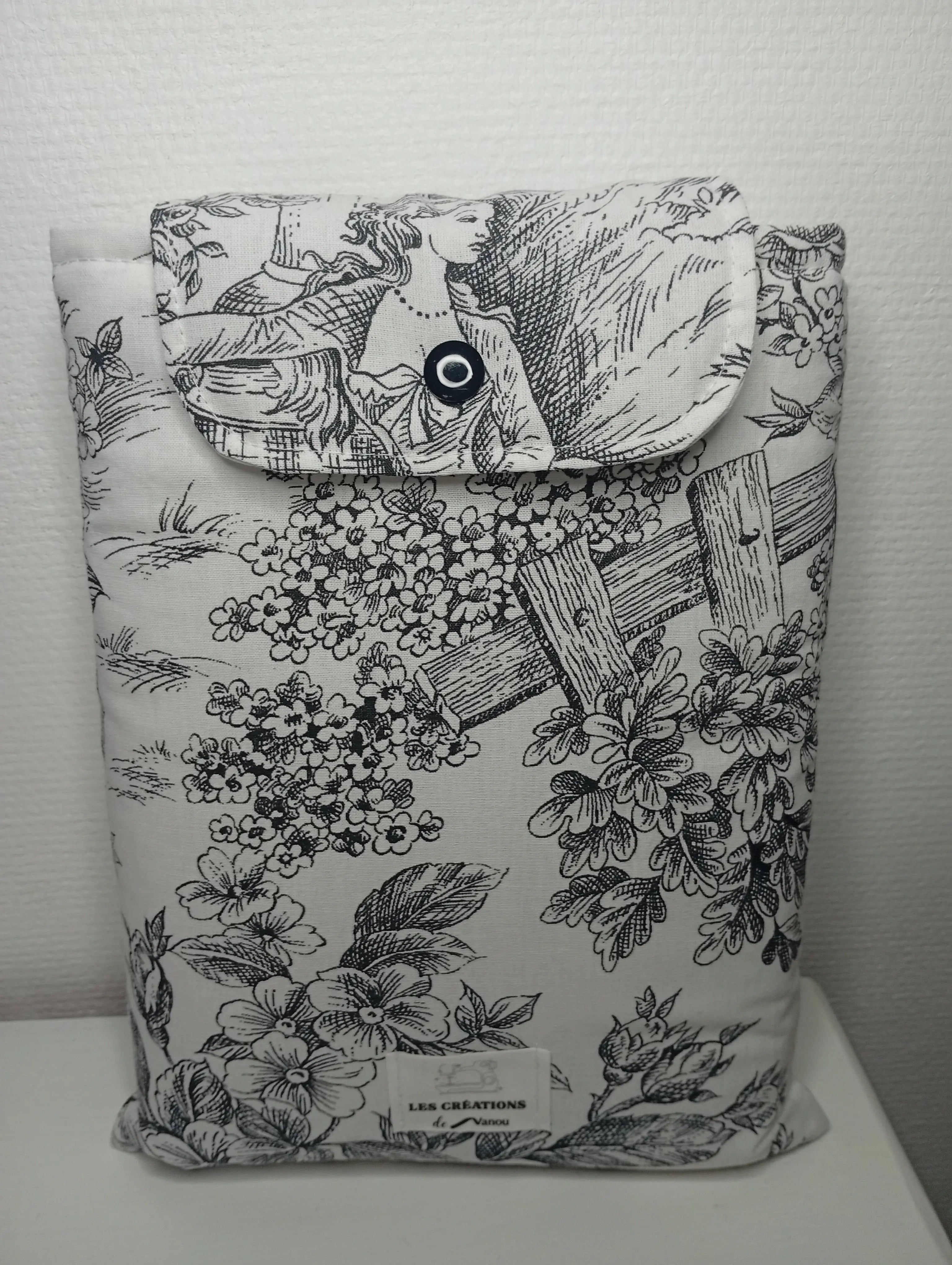 Pochette pour livre toile de jouy noir Les créations de Vanou