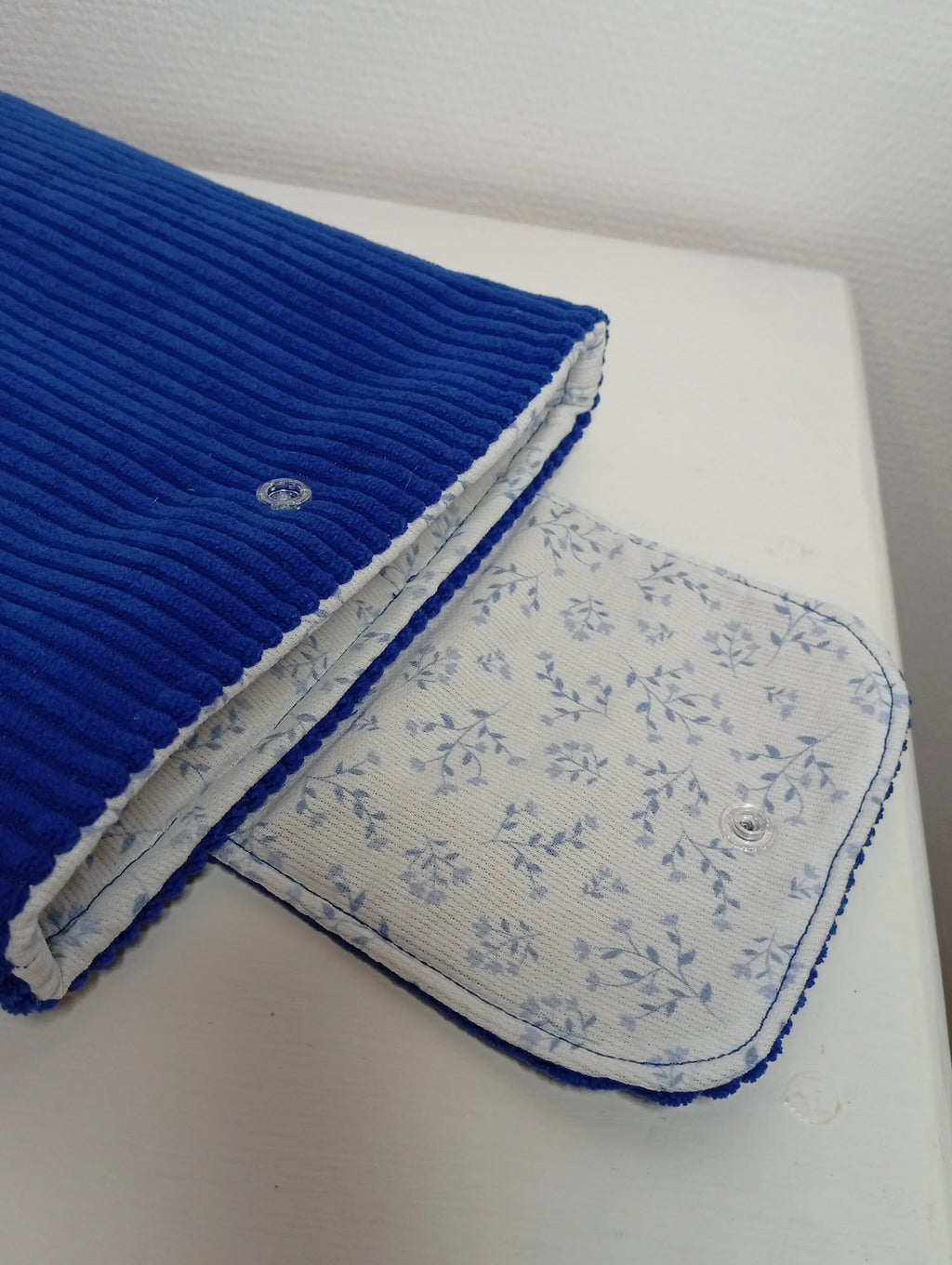 Pochette à livre Bleuet Les créations de Vanou
