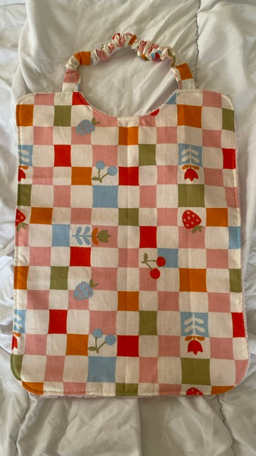 Bavoir /serviette Madeleine