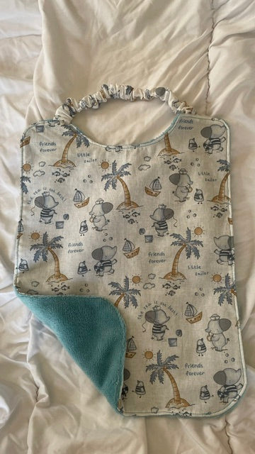 Bavoir /Serviette Arthur